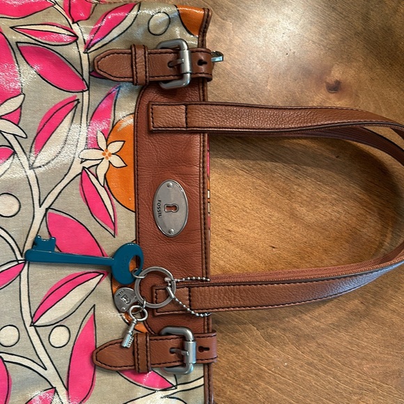 Fossil key-per coated canvas double handle retro floral purse - Picture 3 of 12